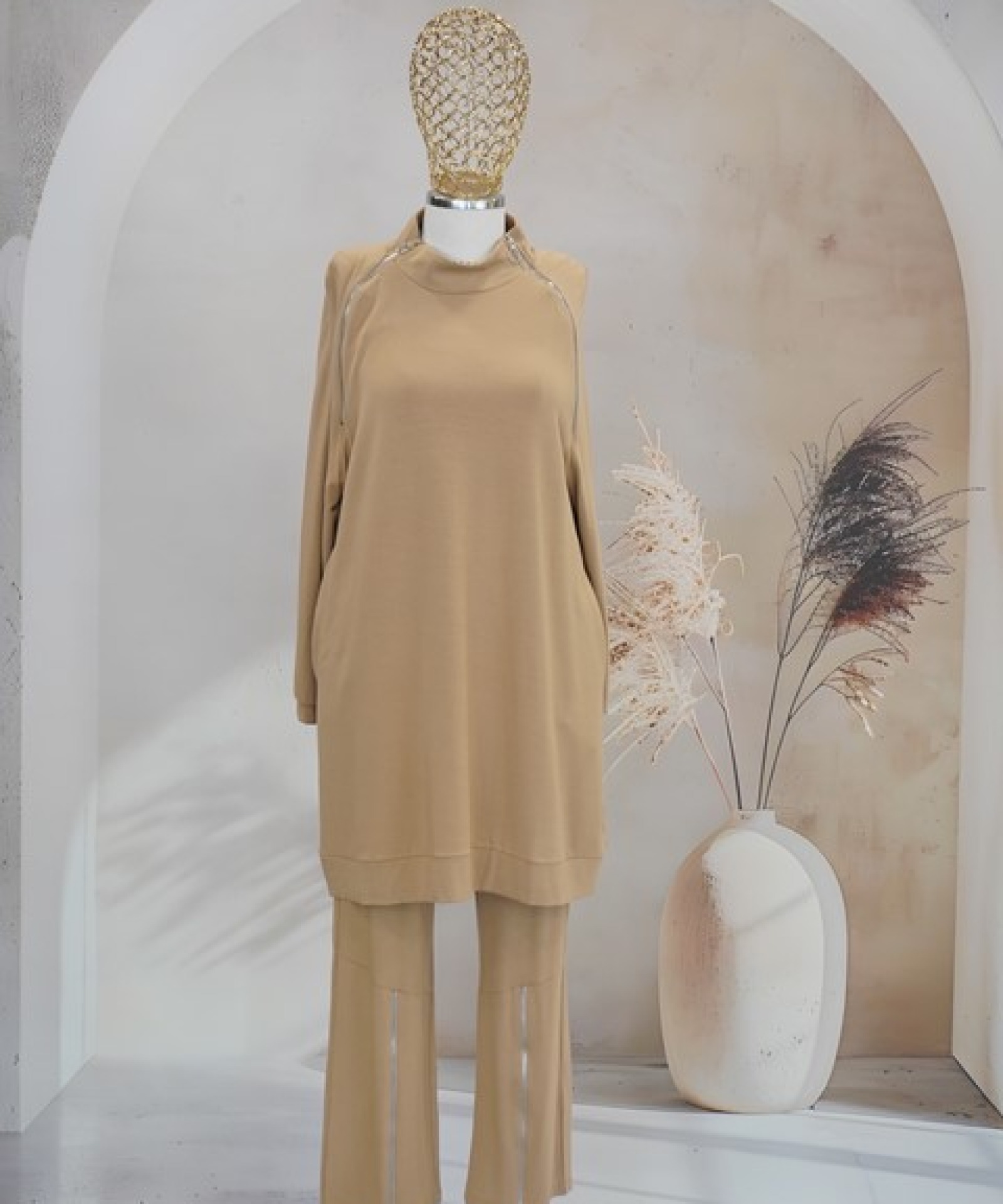 İNVEE CAMEL TAKIM