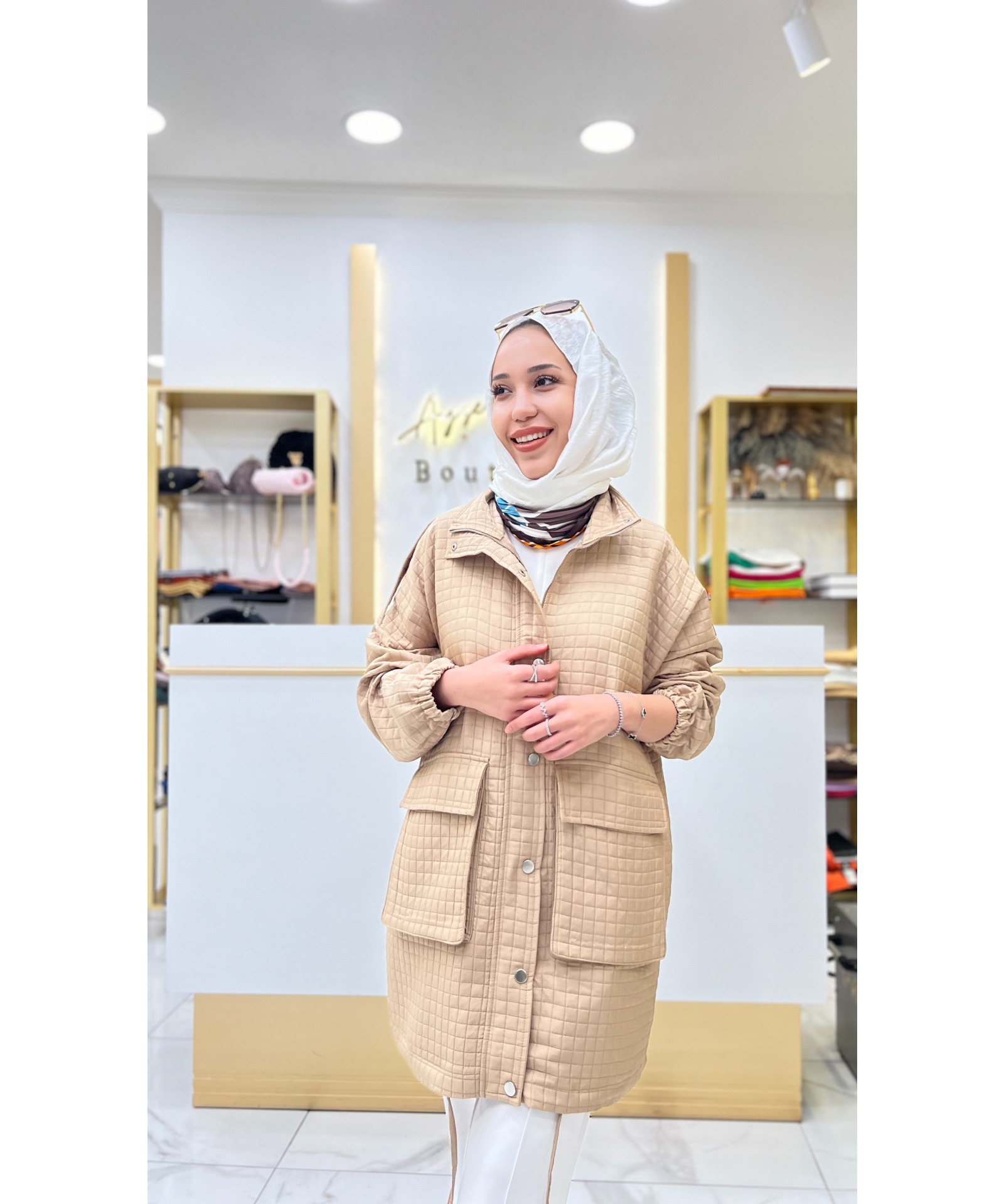İNVEE KAPİTONE KAP TORBA CEPLİ BEJ 6913