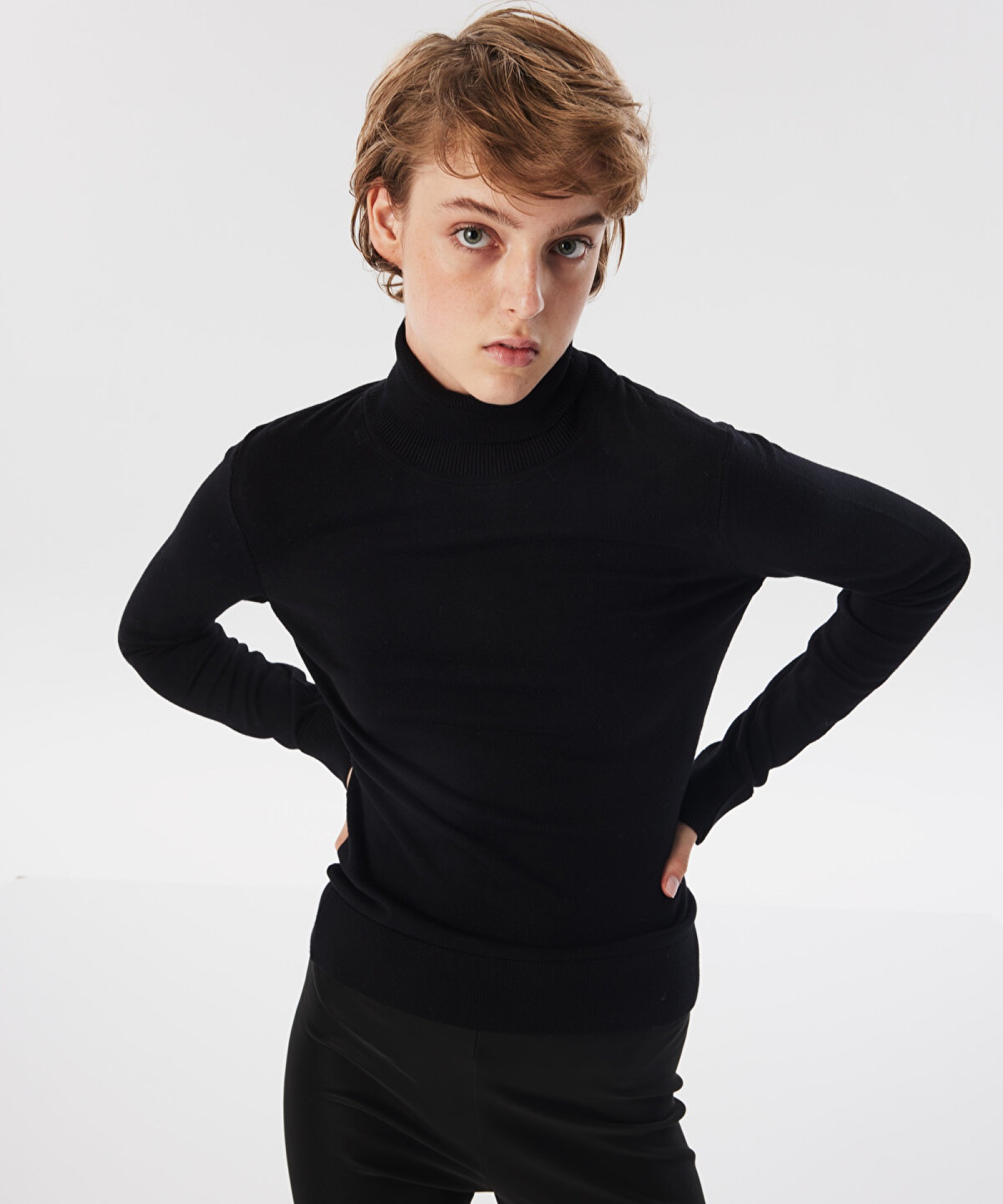 TWIST Dik Yaka Basic Triko 